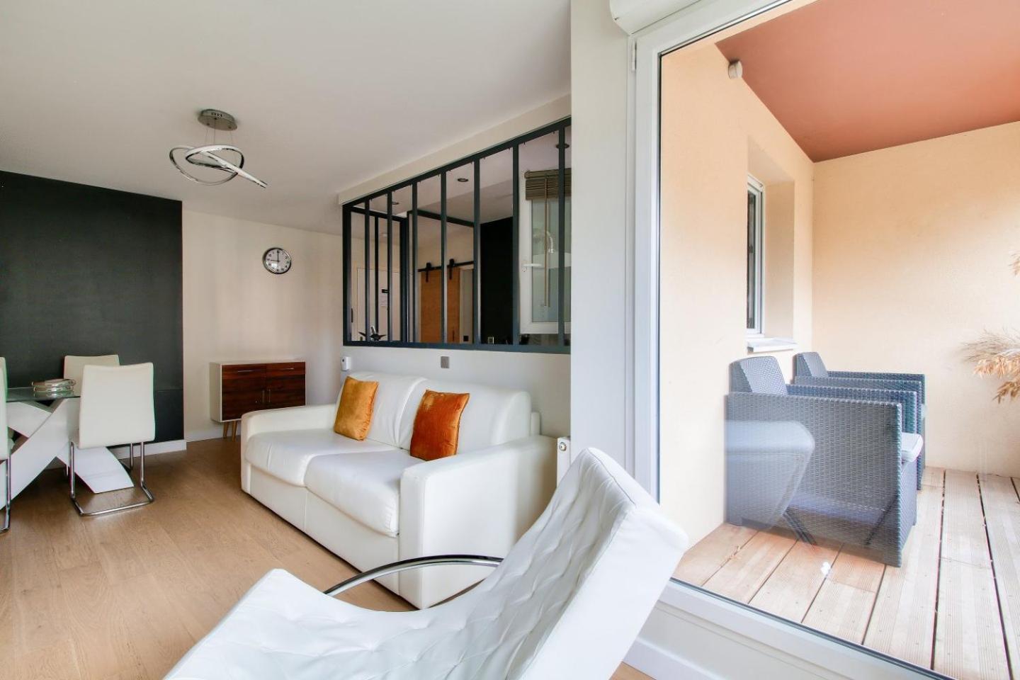 123Home - Suite & Spa Xl Montévrain Dış mekan fotoğraf